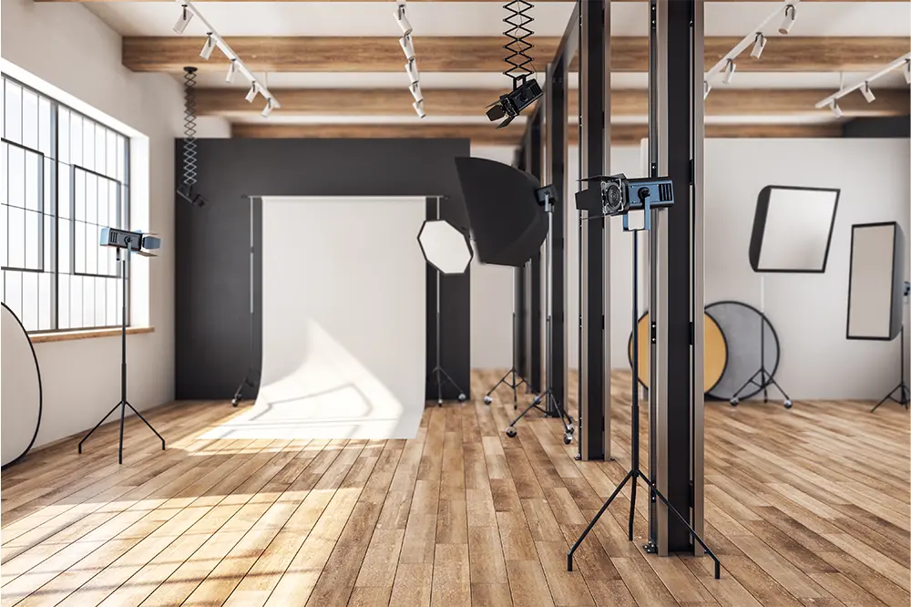 Benefits of Using a Studio Rental for Your Next Film Production